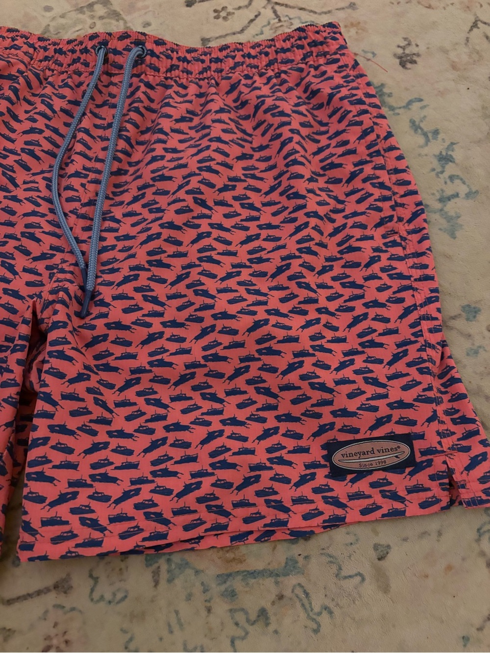 Vineyard Vines Pink & Navy Shark-Print Men's Swim Shorts. Size Large.